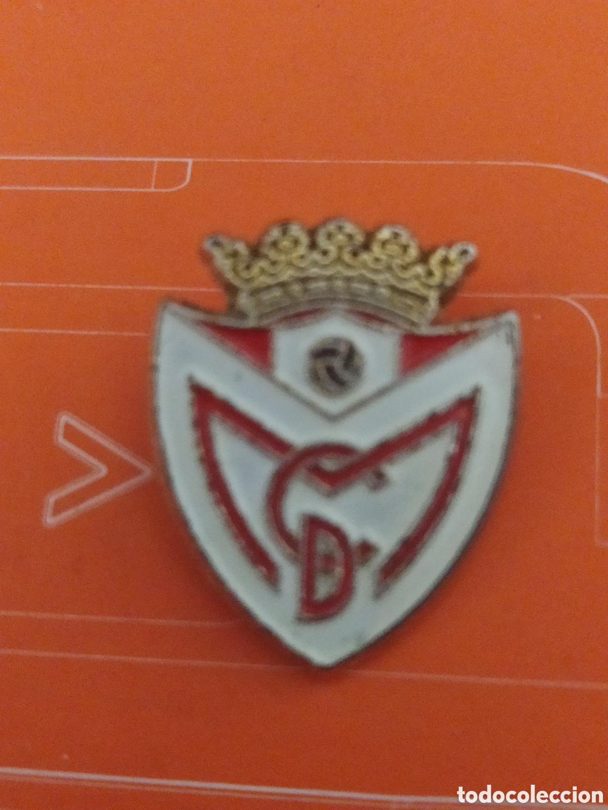 Sammelleidenschaft Sport: PINS DE F&Uacute;TBOL CD MARTOS JA&Eacute;N