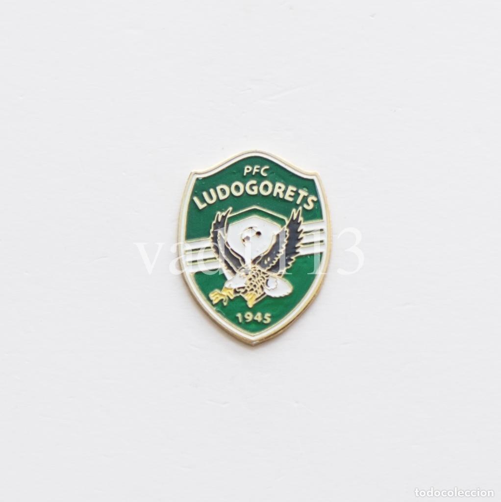 Collezionismo sportivo: Badge Pin football clubs in Bulgaria - Bulgaria PFC Ludogorec 1945 Razgrad