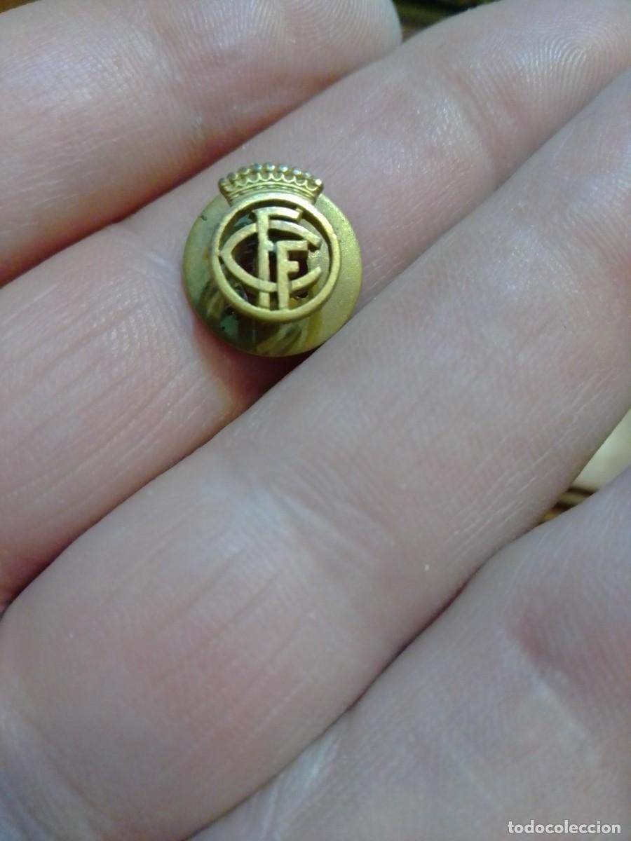 Collezionismo sportivo: INSIGNIA ANTIGUA DE SOLAPA FEDERACI&Oacute;N CATALU&Ntilde;A DE F&Uacute;TBOL , CATALUNYA , CATALANA. PINS OJAL