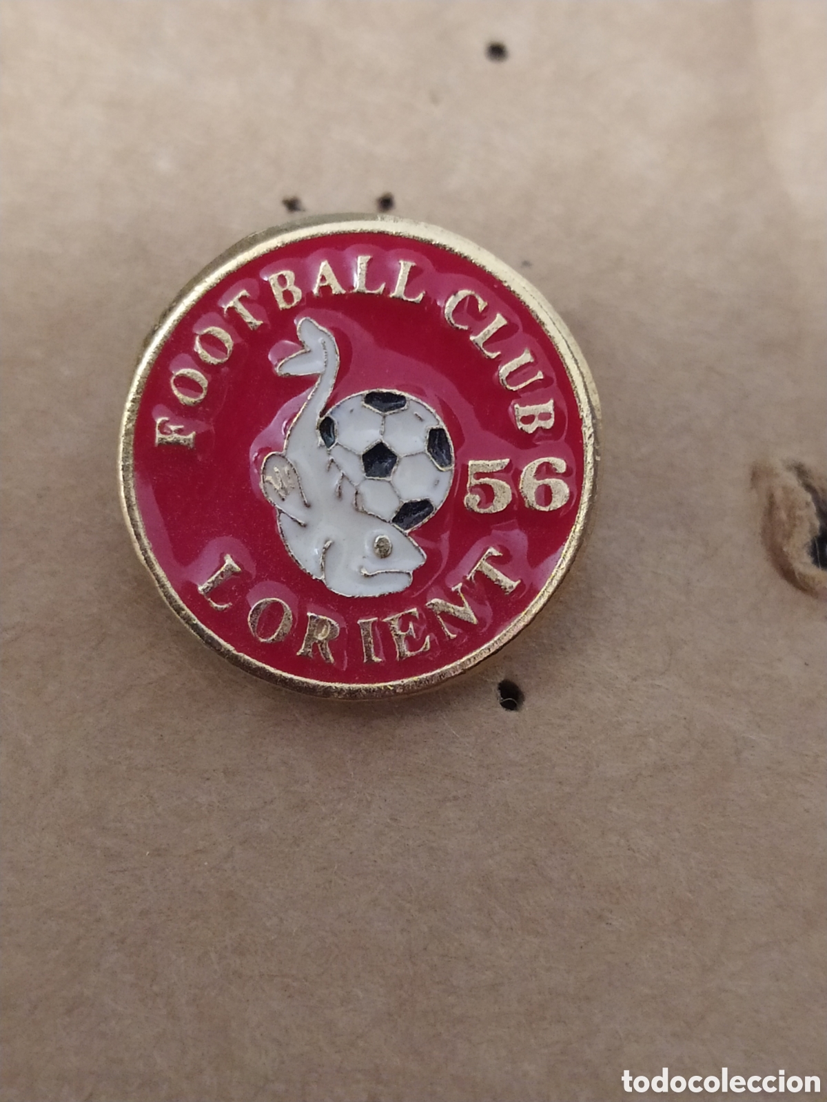 Collectionnisme sportif: PINS DE F&Uacute;TBOL DC LORIENT FRANCIA