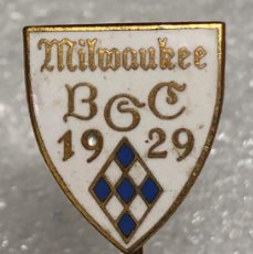 Coleccionismo deportivo: USA INSIGNIA PIN BADGE FUTBOL FOOTBALL CLUB MILWAUKEE 1929