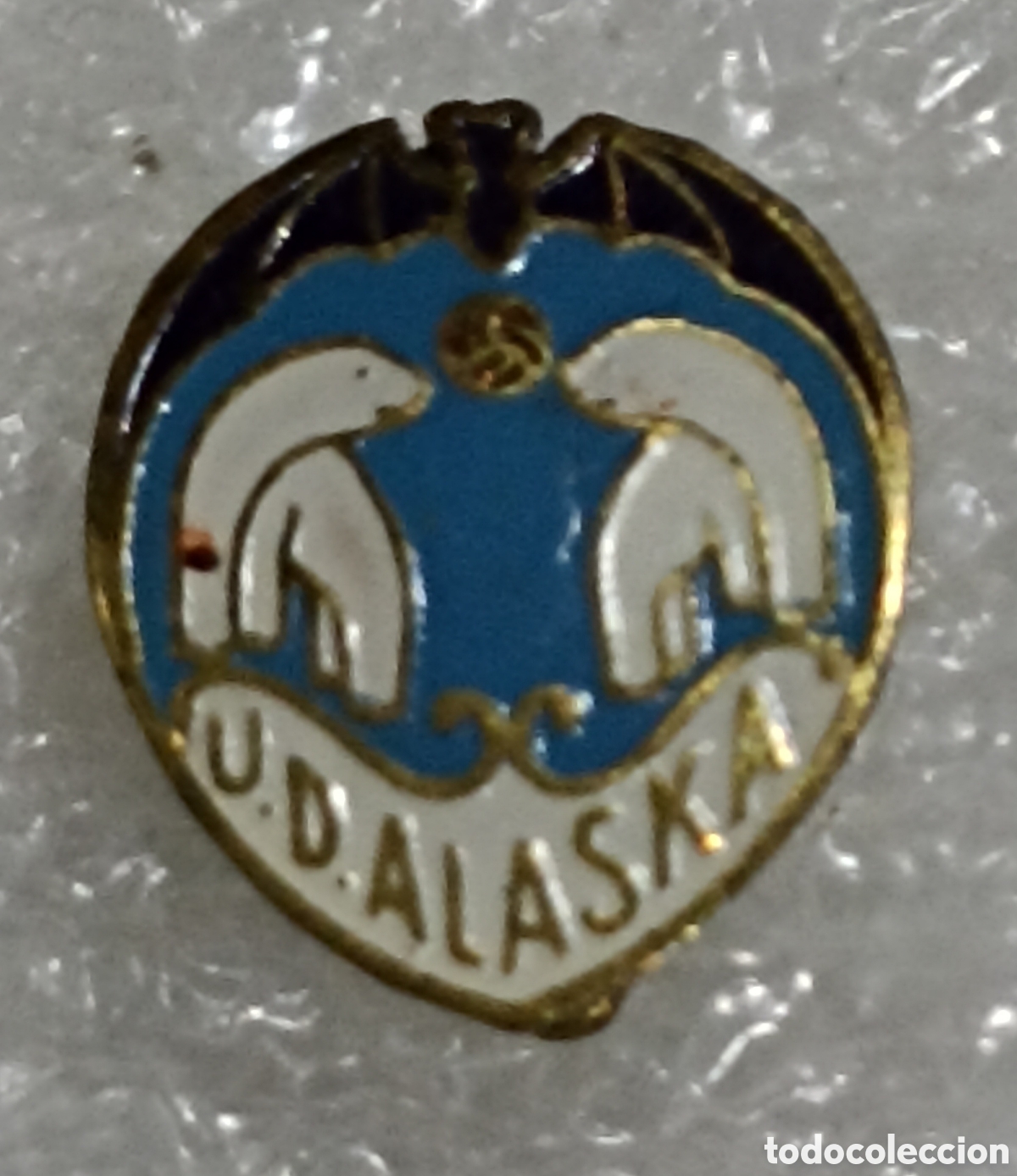 Coleccionismo deportivo: PIN FUTBOL OJAL, U.D. ALASKA, VALENCIA
