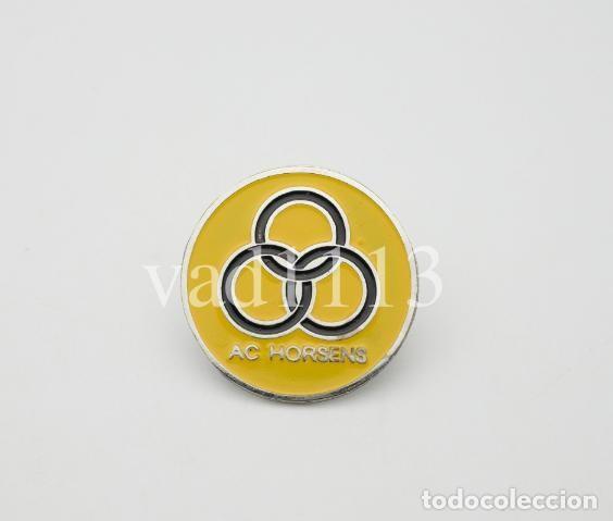 Coleccionismo deportivo: Badge Pin: European football clubs Denmark - &rdquo; AC Horsens &rdquo;