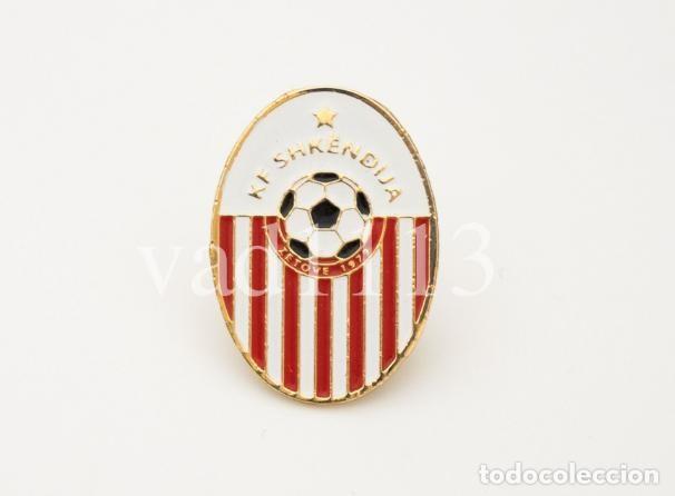 Coleccionismo deportivo: Badge Pin football clubs in North Macedonia - &rdquo; KF Shk&euml;ndija Tetovo &rdquo;