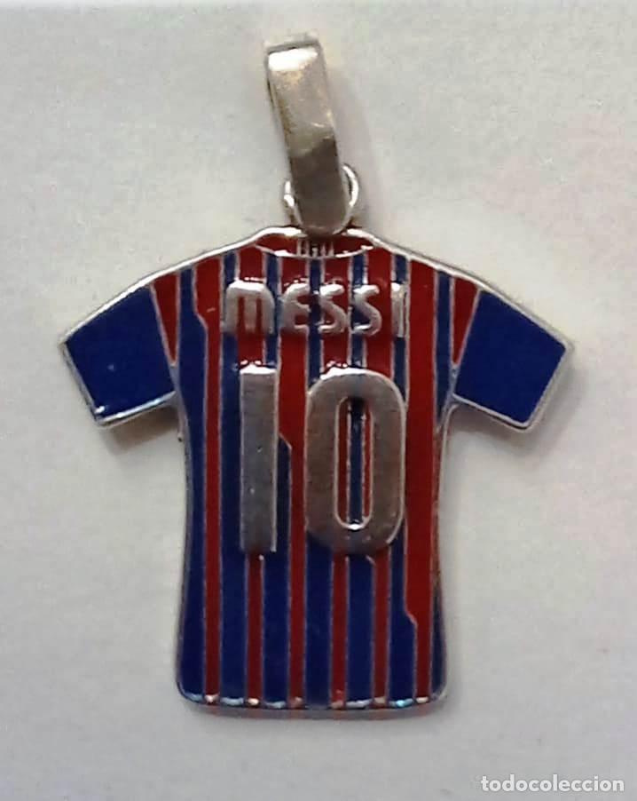 Collectionnisme sportif: colgante camiseta messi barsa en plata de ley y esmalte - 20x20mm + anillas