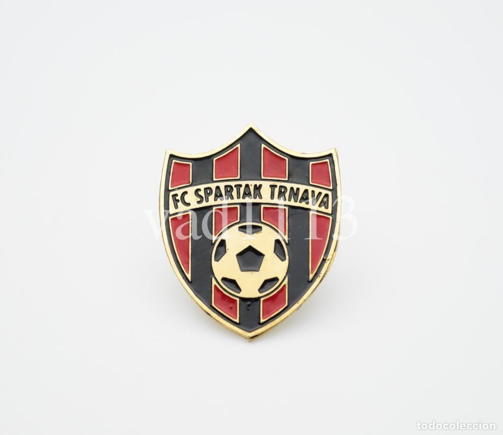 Collezionismo sportivo: Badge Pin football clubs in Slovakia - &rdquo; FC Spartak Trnava &rdquo;