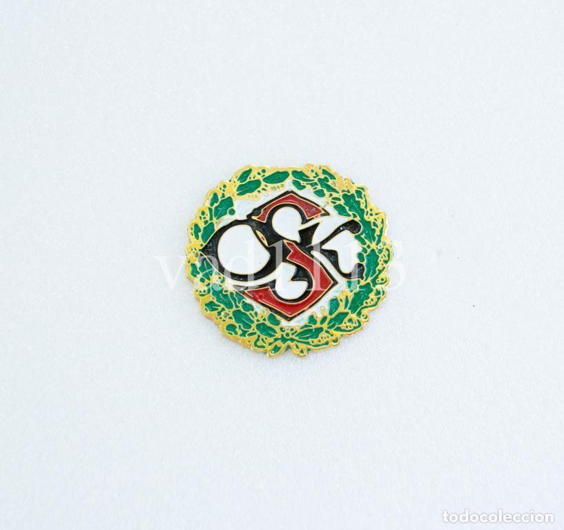 Coleccionismo deportivo: Badge Pin football clubs in Sweden - &rdquo; &Ouml;rebro SK &rdquo;