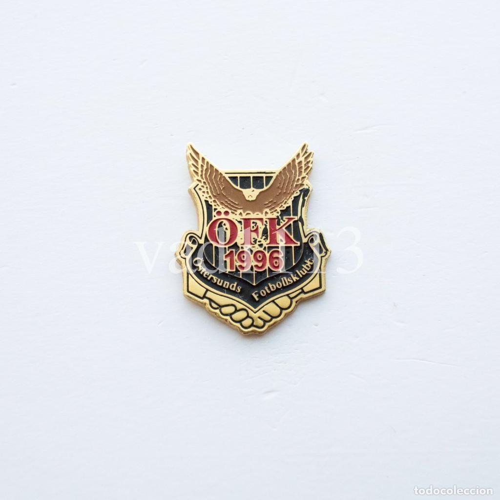 Coleccionismo deportivo: Badge Pin football clubs in Sweden - &rdquo; &Ouml;stersunds FK &rdquo;