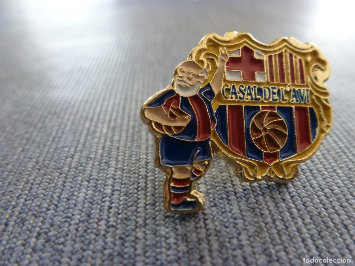 Coleccionismo deportivo: PIN ORIGINAL CASAL AVI BAR&Ccedil;A - Foto 1