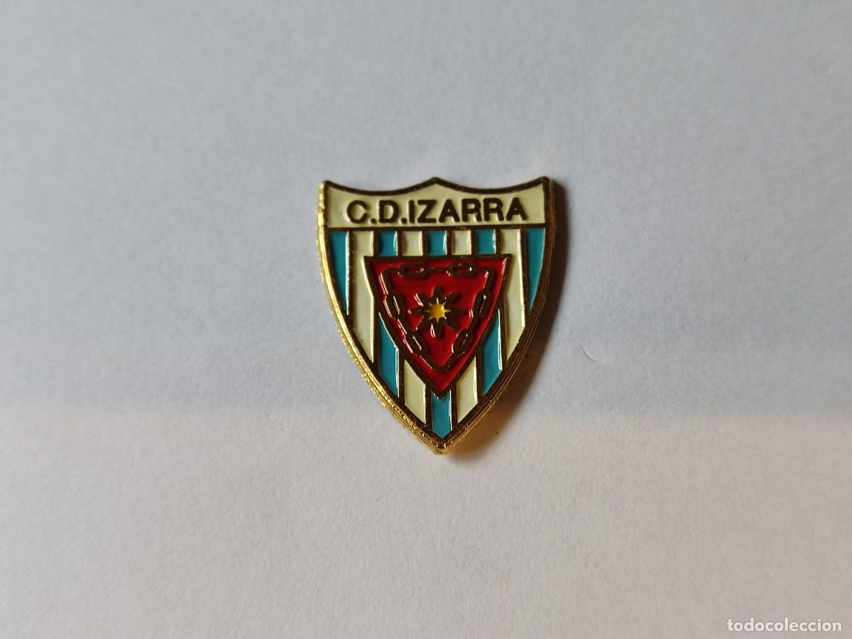 Collezionismo sportivo: PIN FUTBOL CLUB DEPORTIVO IZARRA DE NAVARRA