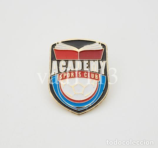 Coleccionismo deportivo: Badge Pin Football clubs in Cayman Islands (CONCACAF) - &rdquo; Academy SC &rdquo;