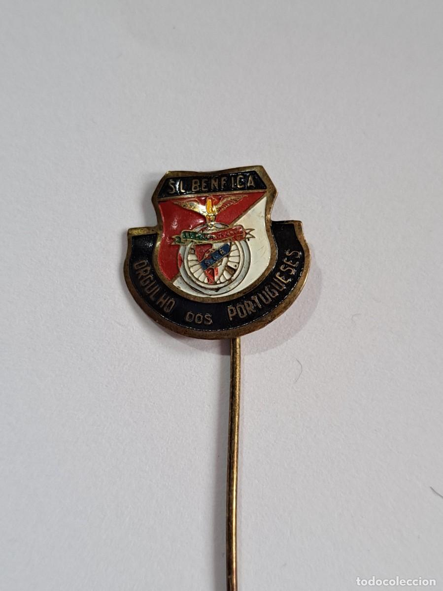Coleccionismo deportivo: S L Benfica. Orgulho Dos Portugueses. Pin aguja. Original de &eacute;poca.