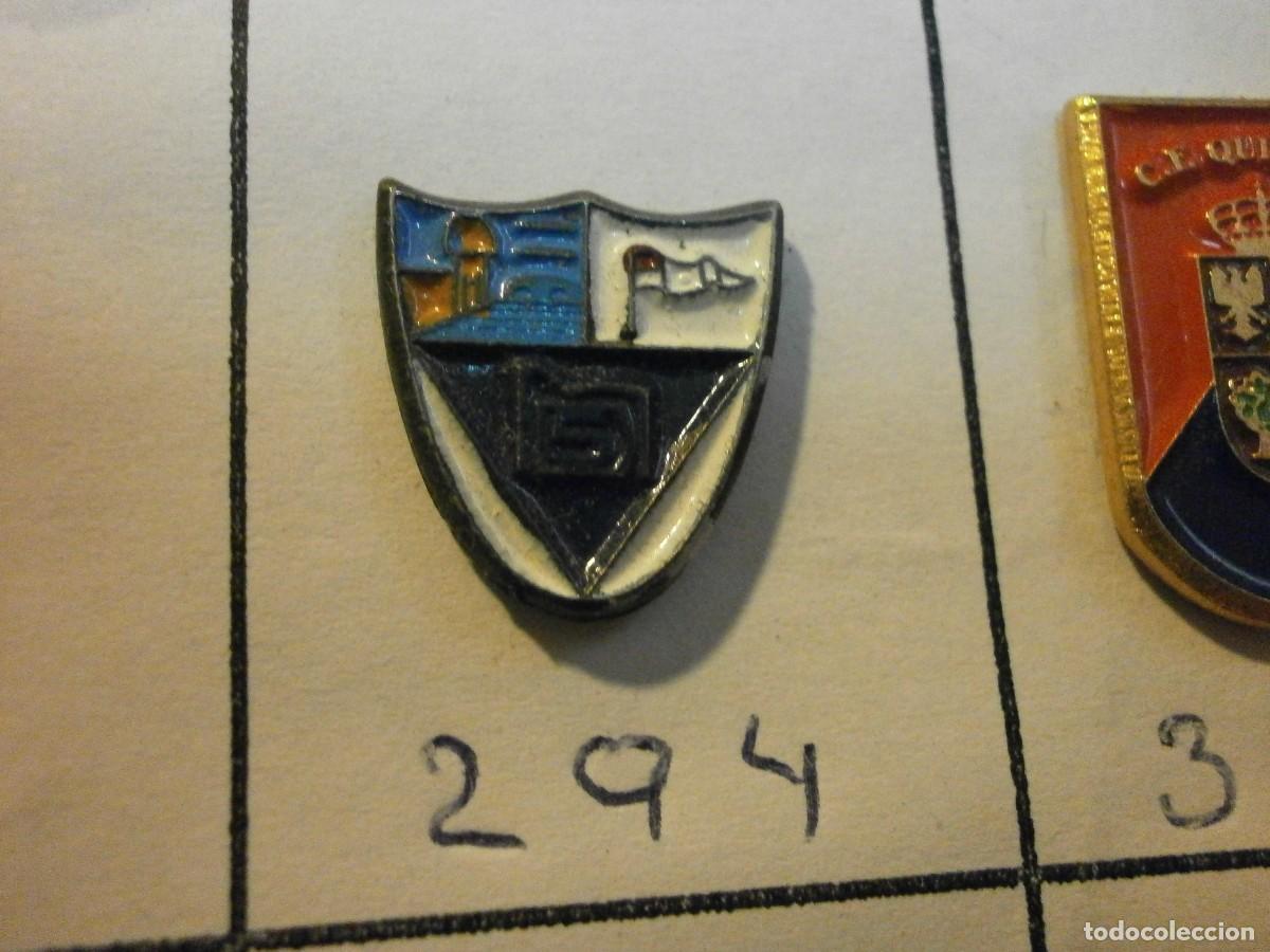 Sammelleidenschaft Sport: pin equipo de futbol 294