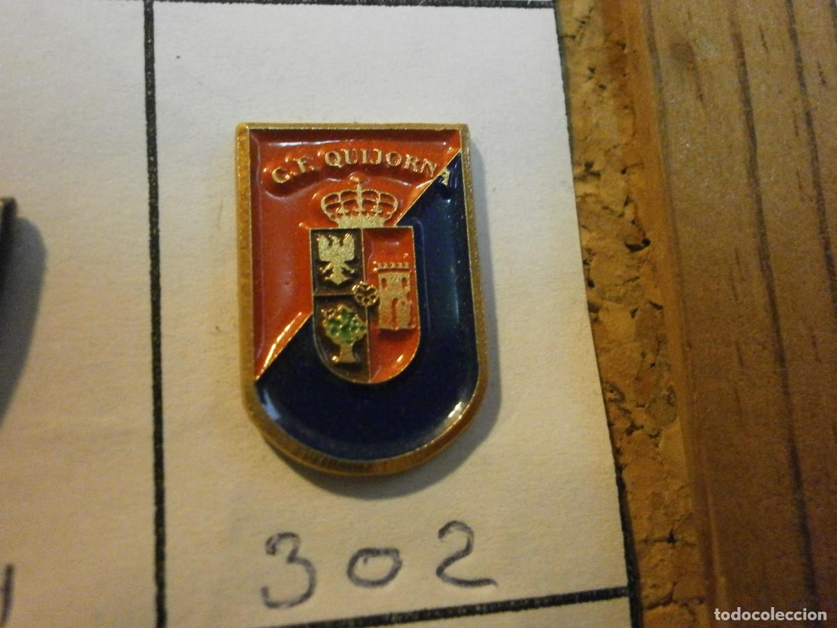 Sammelleidenschaft Sport: pin equipo de futbol quijorna 302