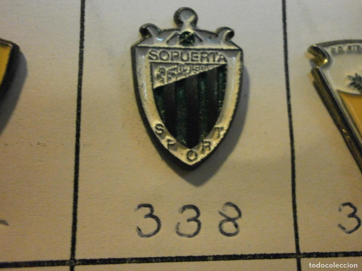 Sammelleidenschaft Sport: pin equipo de futbol sopuerta 338