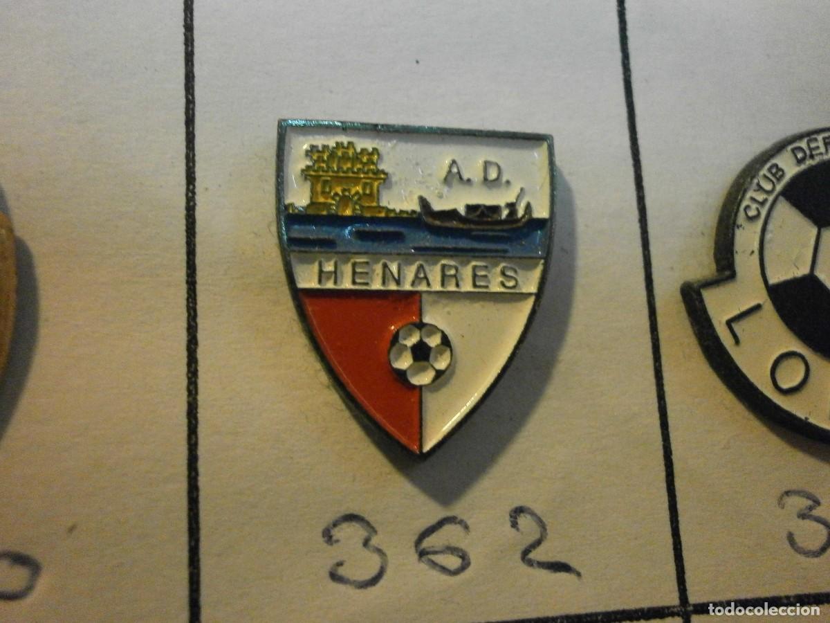 Sammelleidenschaft Sport: pin equipo de futbol henares 362