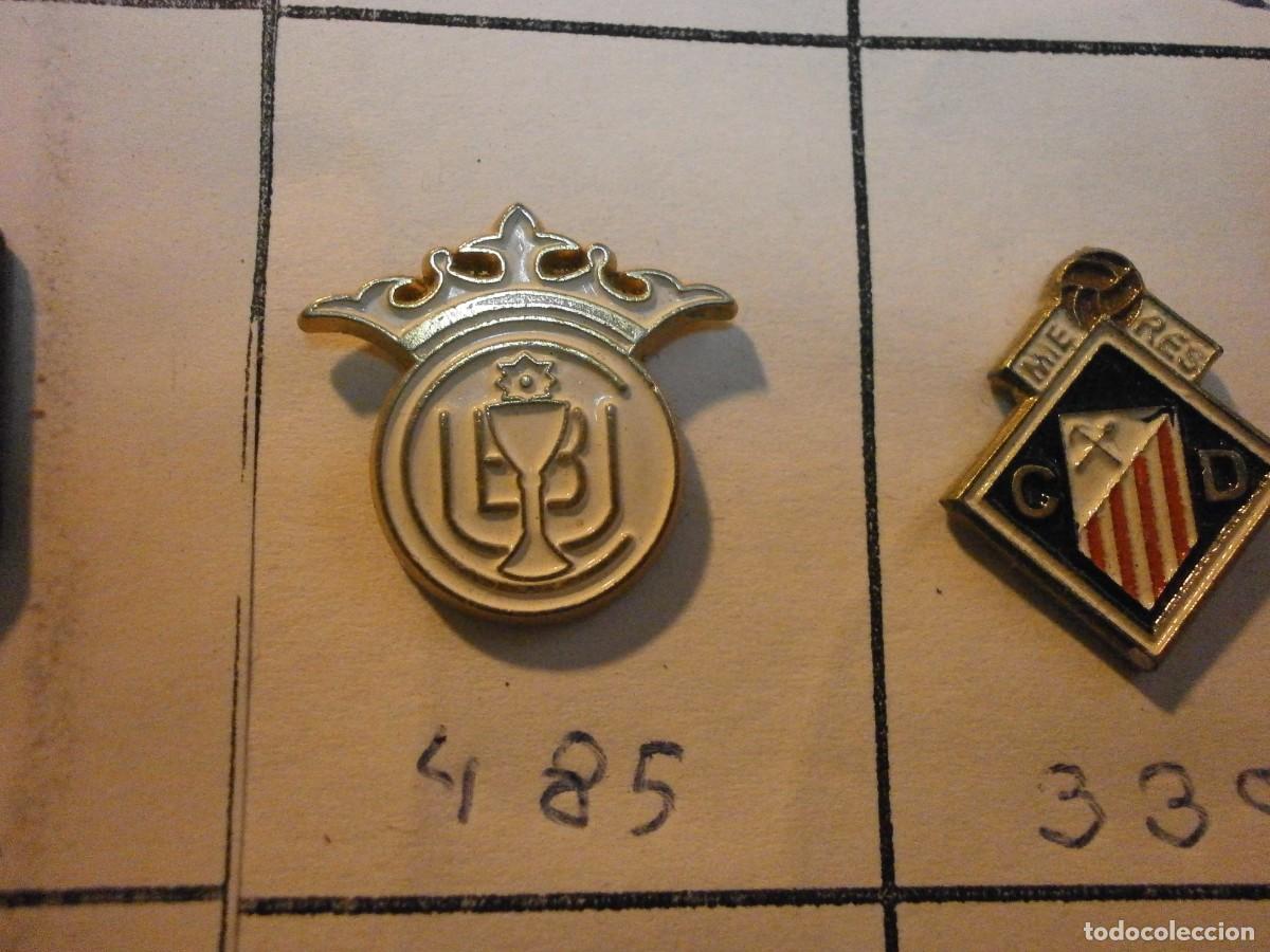 Sammelleidenschaft Sport: pin equipo de futbol 485