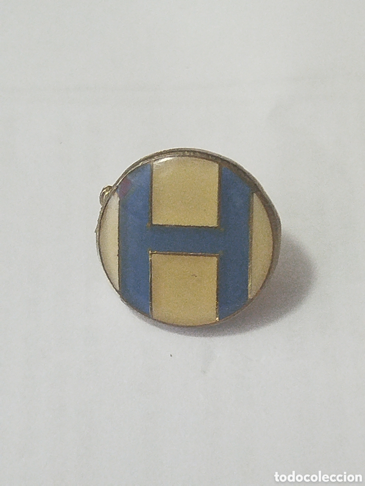 Coleccionismo deportivo: INSIGNIA DE FUTBOL IRAKLIS FC TESALONICA . GRECIA