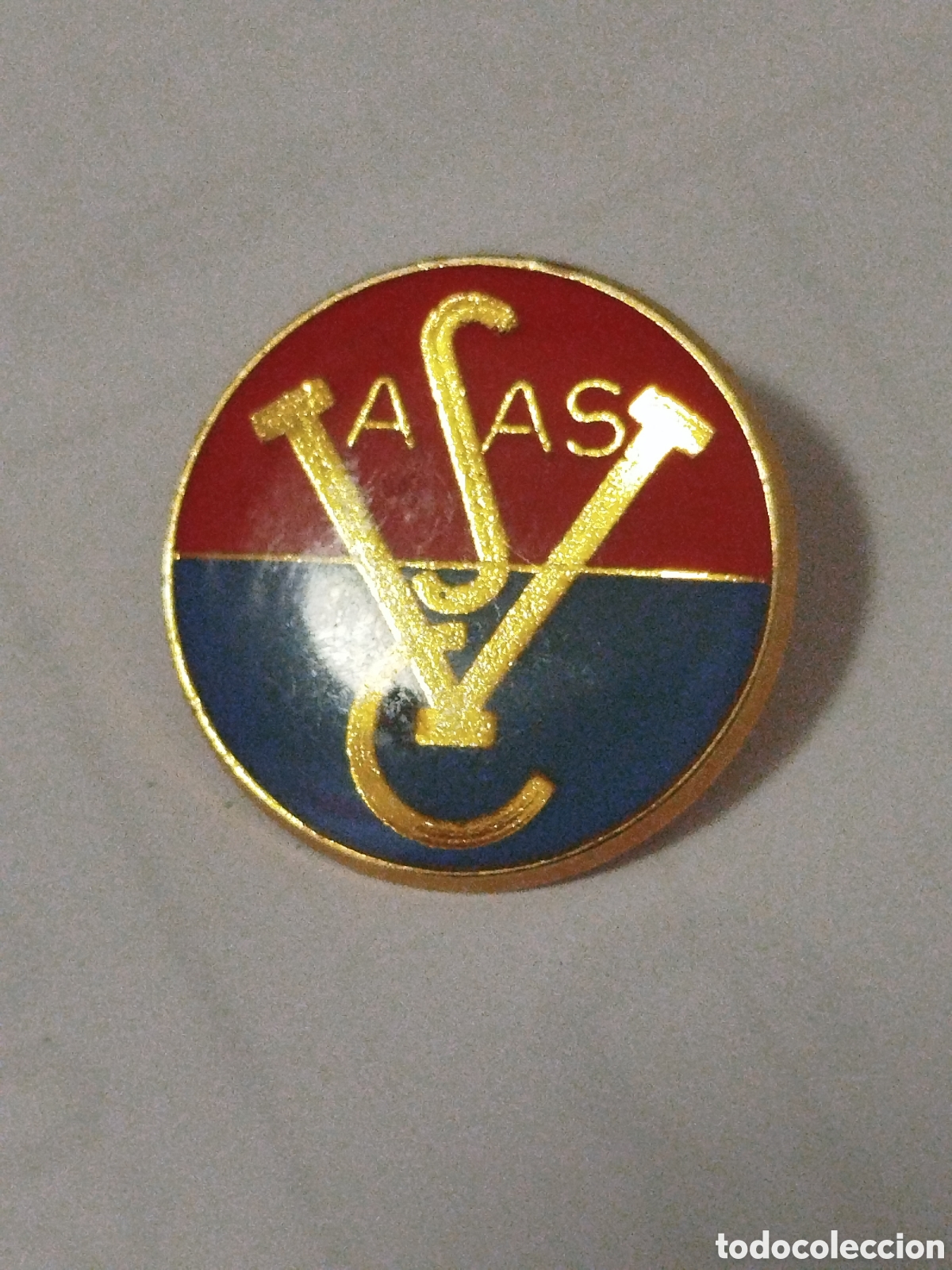 Coleccionismo deportivo: INSIGNIA DE FUTBOL SC VASAS.HUNGRIA