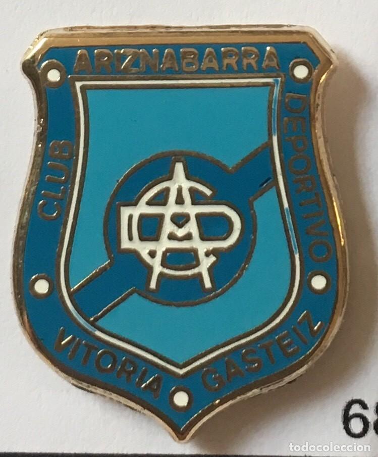 Sammelleidenschaft Sport: Pin de futbol del Club CD Ariznabarra Vitoria Gasteiz Alava