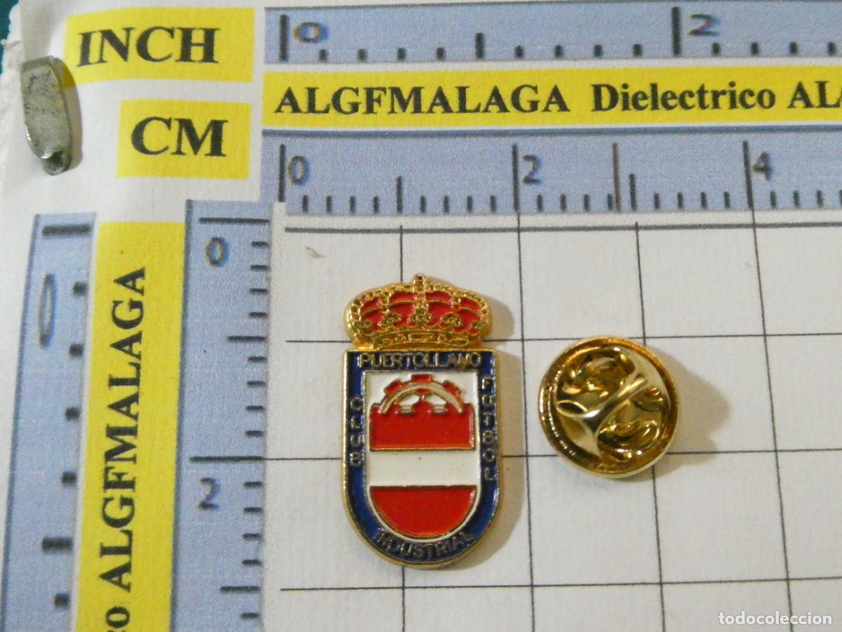 Sammelleidenschaft Sport: PIN DE DEPORTES. F&Uacute;TBOL. CF INDUSTRIAL PUERTOLLANO CIUDAD REAL. ESCUDO EQUIPO