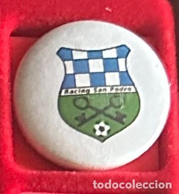 Sammelleidenschaft Sport: Pin de Futbol del Club Racing San Pedro - Ferrol - Coru&ntilde;a