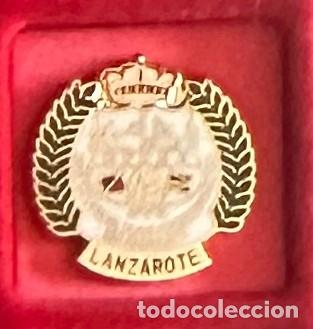 Coleccionismo deportivo: Pin de Futbol del Club CF Playa Honda - Lanzarote