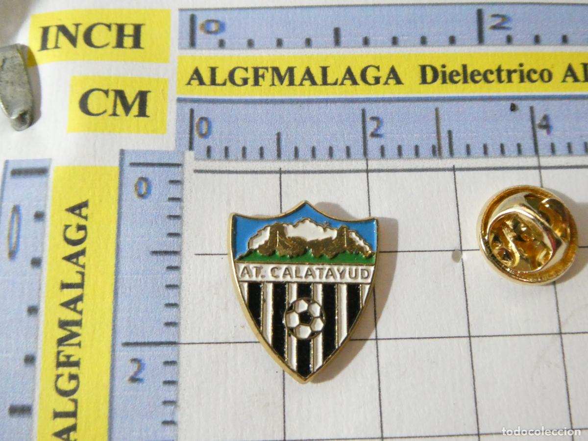Collezionismo sportivo: PIN DE DEPORTES. F&Uacute;TBOL. ATL&Eacute;TICO CALATAYUD ZARAGOZA. ESCUDO EQUIPO