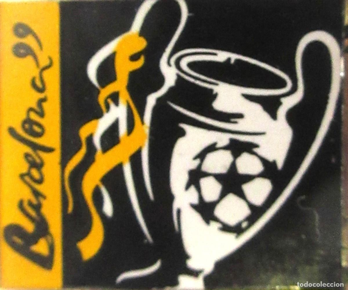 Colecionismo desportivo: Pin's del F.C.Barcelona copa de Wembli 1.999