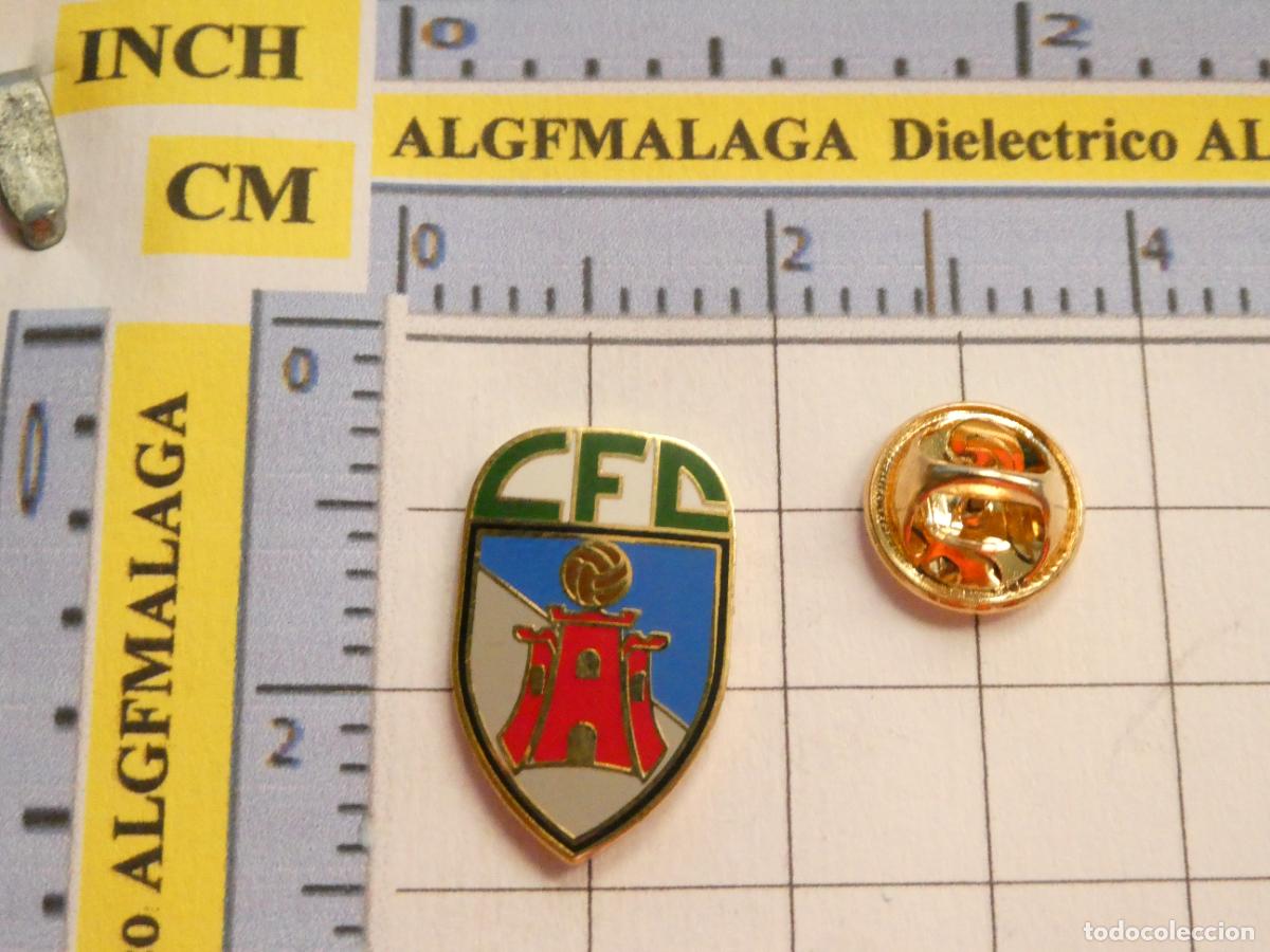 Collezionismo sportivo: PIN DE F&Uacute;TBOL. CF CENICIENTOS MADRID. ESCUDO DEL EQUIPO.