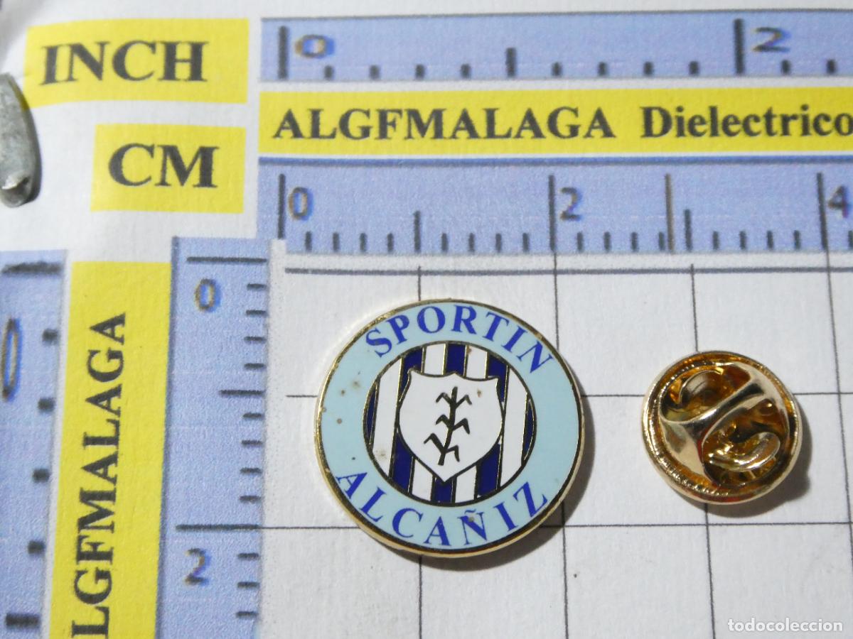 Collezionismo sportivo: PIN DE DEPORTES. F&Uacute;TBOL. SPORTIN ALCA&Ntilde;IZ TERUEL. ESCUDO EQUIPO