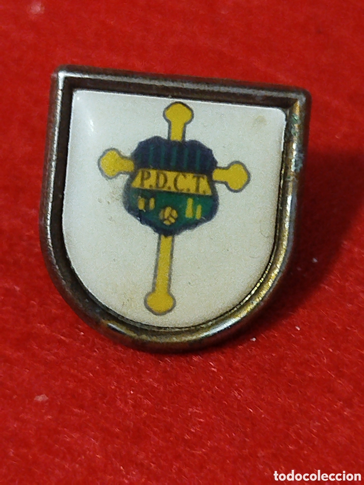 Coleccionismo deportivo: PINS DE FUTBOL.P.D.C.TUDELANO.OVIEDO
