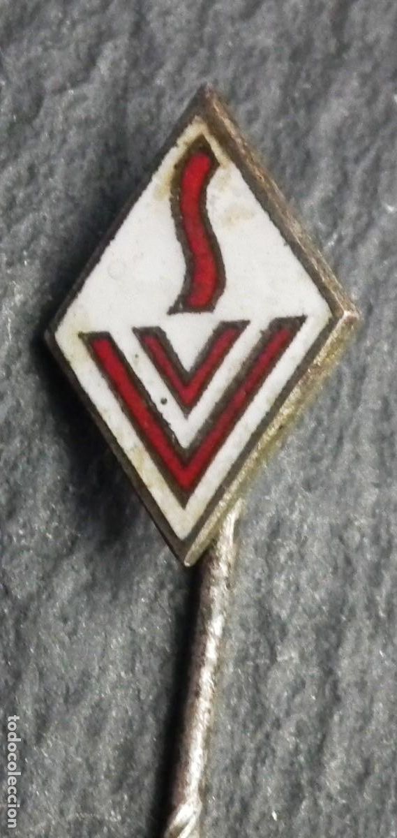 Sammelleidenschaft Sport: PIN F&Uacute;TBOL DE ALFILER SPORTVERIN VAIHINGEN 1889 STUTTGART - (ALEMANIA)