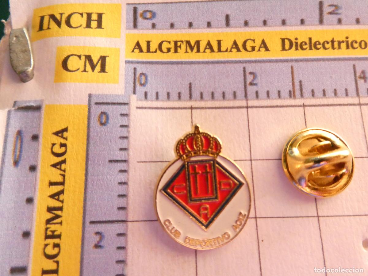 Sammelleidenschaft Sport: PIN DE DEPORTES. F&Uacute;TBOL. CLUB DEPORTIVO AOIZ NAVARRA. ESCUDO DEL EQUIPO