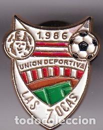 Coleccionismo deportivo: PIN DEL EQUIPO DE FUTBOL LAS ZOCAS (FOOTBALL)