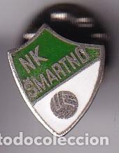 Coleccionismo deportivo: PIN DEL EQUIPO DE FUTBOL NK SMARTNO (FOOTBALL)