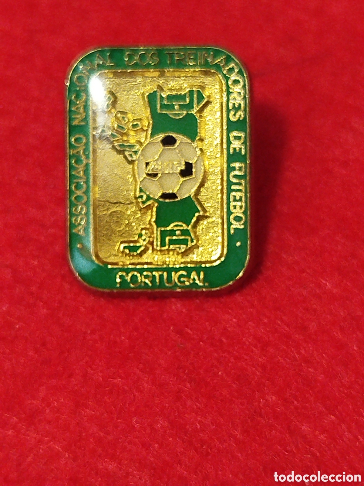 Sammelleidenschaft Sport: PINS DE FUTBOL ASOCIACI&Oacute;N NACIONAL DE ENTRENADORES DE FUTBOL DE PORTUGAL