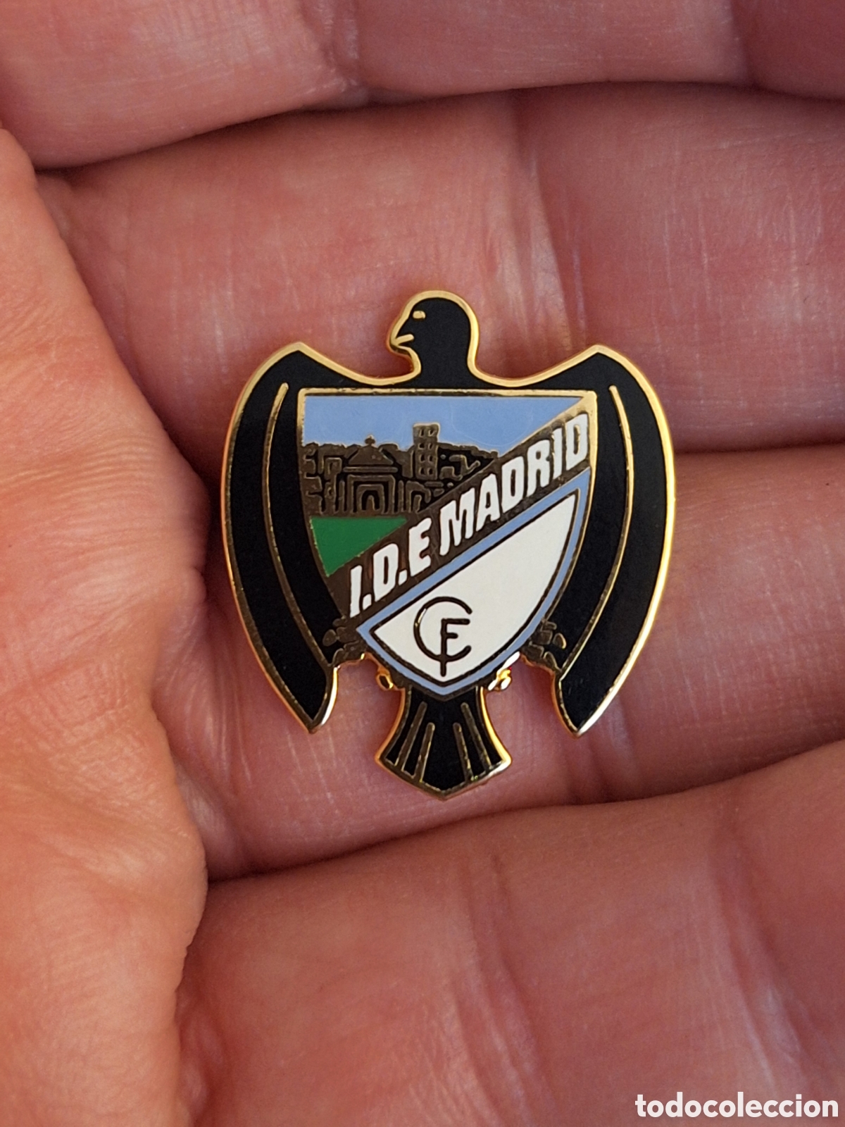 Sammelleidenschaft Sport: Pin f&uacute;tbol IDE Madrid
