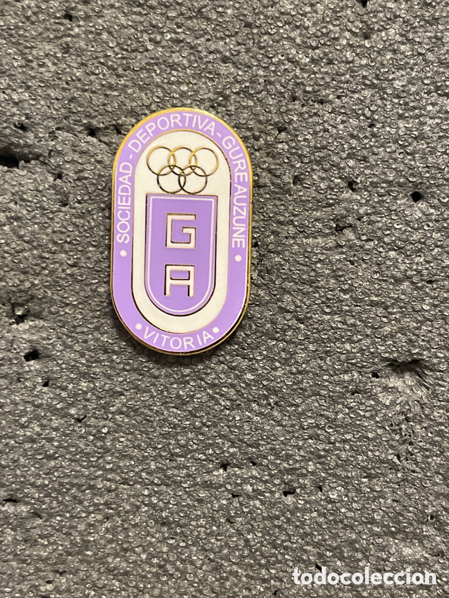 Sammelleidenschaft Sport: Pin 25 S.D. GURE AUZUNE - Vitoria (Alava)