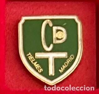 Collezionismo sportivo: Pin de Futbol del Club CD Telmex l Madrid