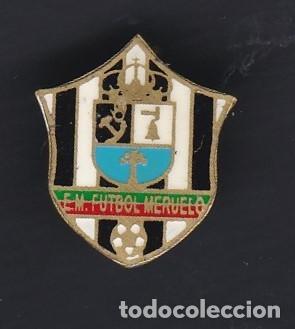 Sammelleidenschaft Sport: Antugua insignia de aguja de futbol de Meruela