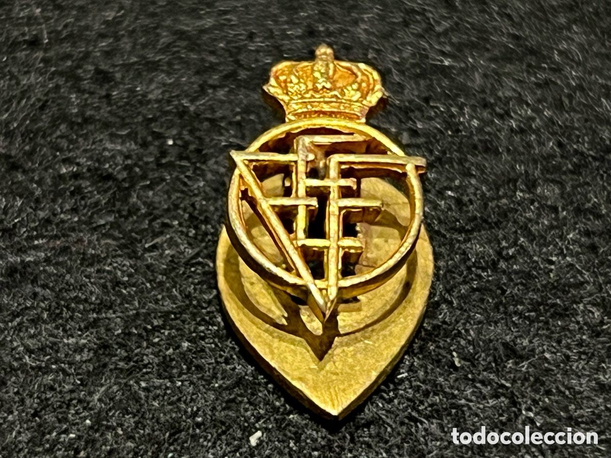Colecionismo desportivo: FEDERACI&Oacute;N ESPA&Ntilde;OLA DE FUTBOL INSIGNIA DE SOLAPA OJAL PIN SELECCI&Oacute;N ESPA&Ntilde;A.