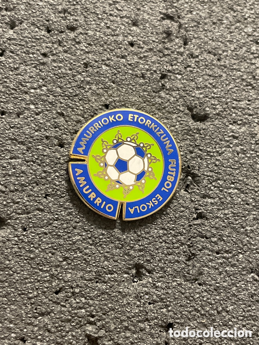 Collezionismo sportivo: Pin 39 AMURRIOKO ETORKIZUNA F.E. - Amurrio (Alava)