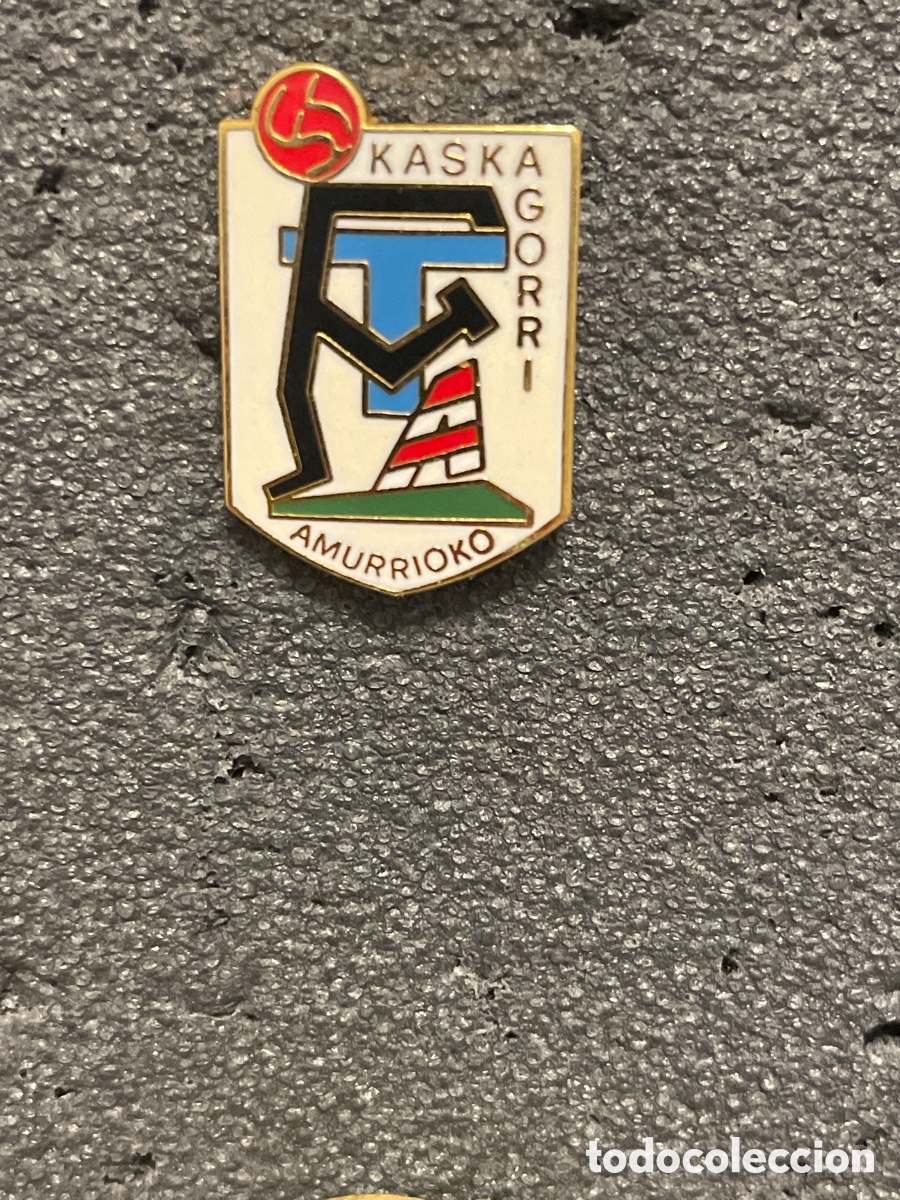 Collectionnisme sportif: Pin 67 KASKAGORRI F.T. - Amurrioko (Alava)