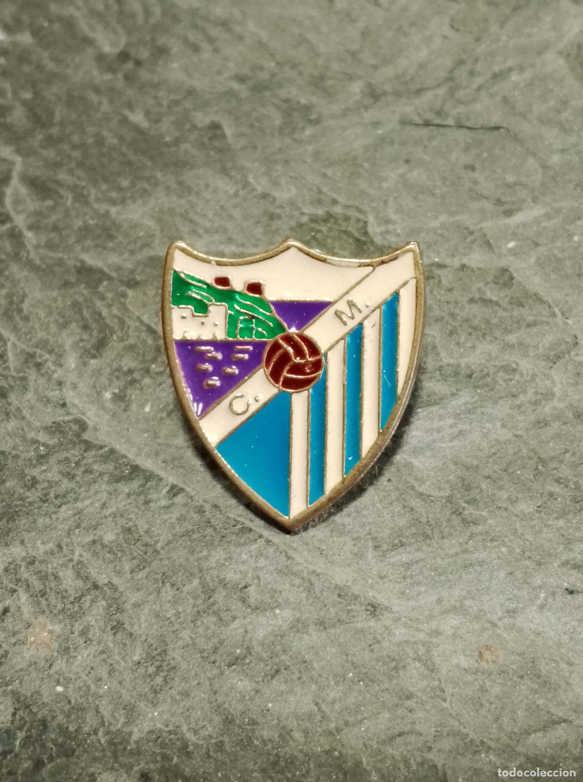 Sports collectibles: Pin escudo equipo futbol club deportivo m&aacute;laga ( insignia club Espa&ntilde;a federaci&oacute;n andaluza