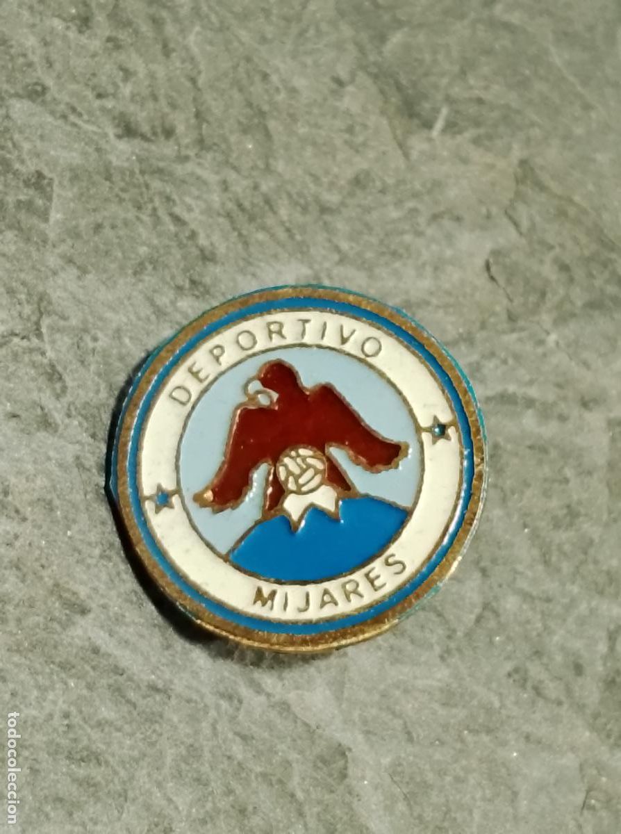 Collectionnisme sportif: Pin escudo equipo club futbol deportivo mijares insignia imperdible esmaltada federaci&oacute;n andaluza