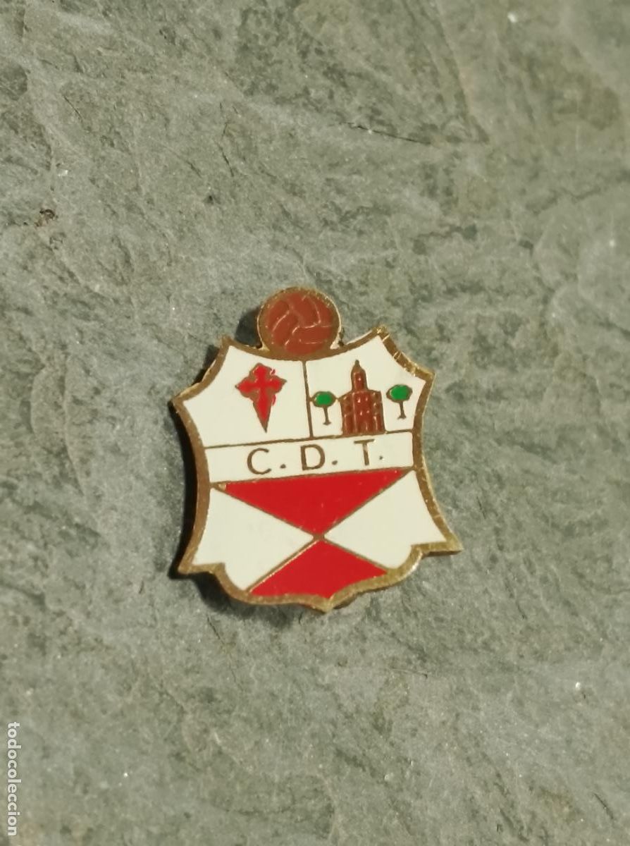Collectionnisme sportif: Pin escudo equipo futbol club deportivo traviesas insignia imperdible esmaltada club Vigo galicia