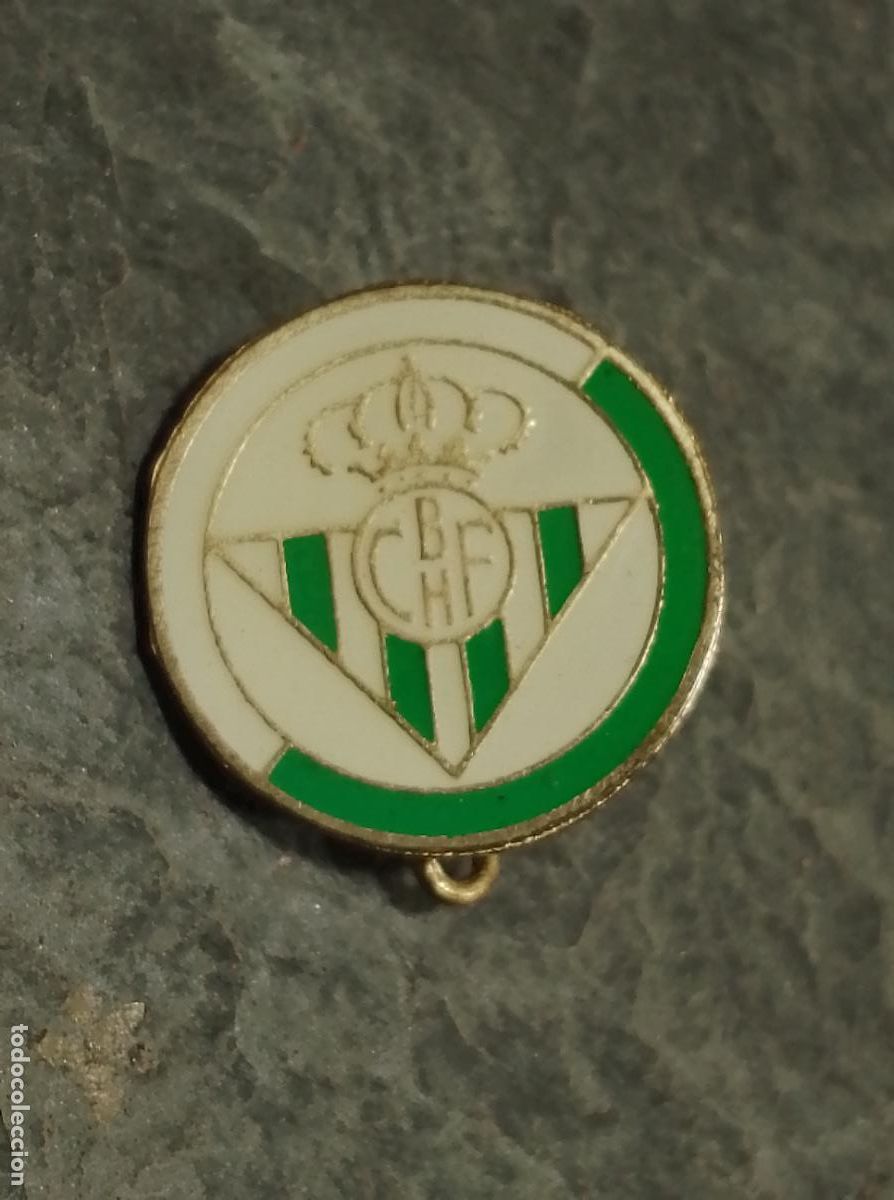 Collectionnisme sportif: Pin escudo equipo club futbol Betis cfbh insignia imperdible esmaltada federacion andaluza