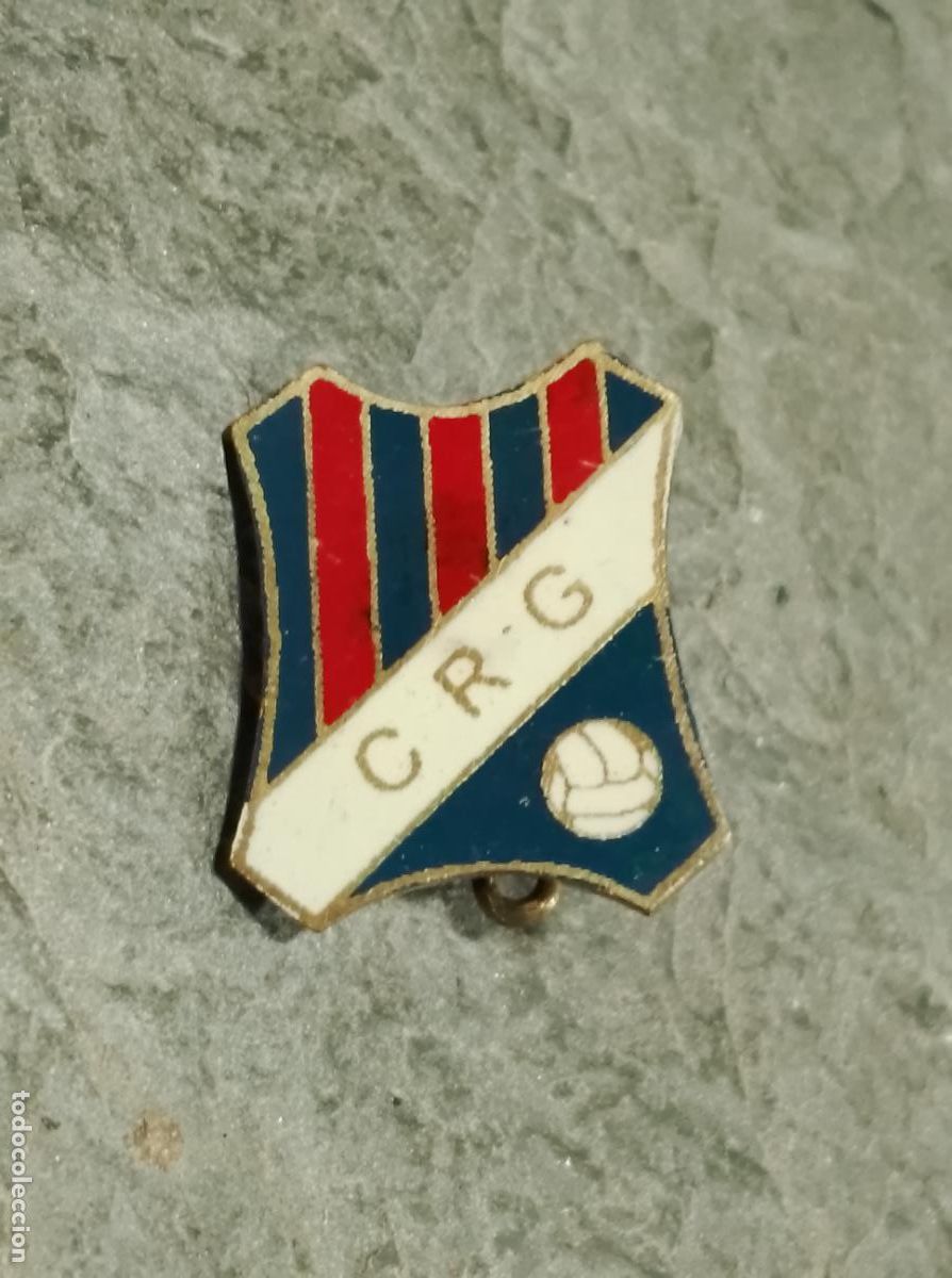 Collectionnisme sportif: Pin escudo equipo futbol club Racing gindalera insignia imperdible esmaltada federaci&oacute;n madrid