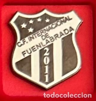 Sammelleidenschaft Sport: Pin de Futbol del Club CF Internacional de Fuenlabrada Madrid